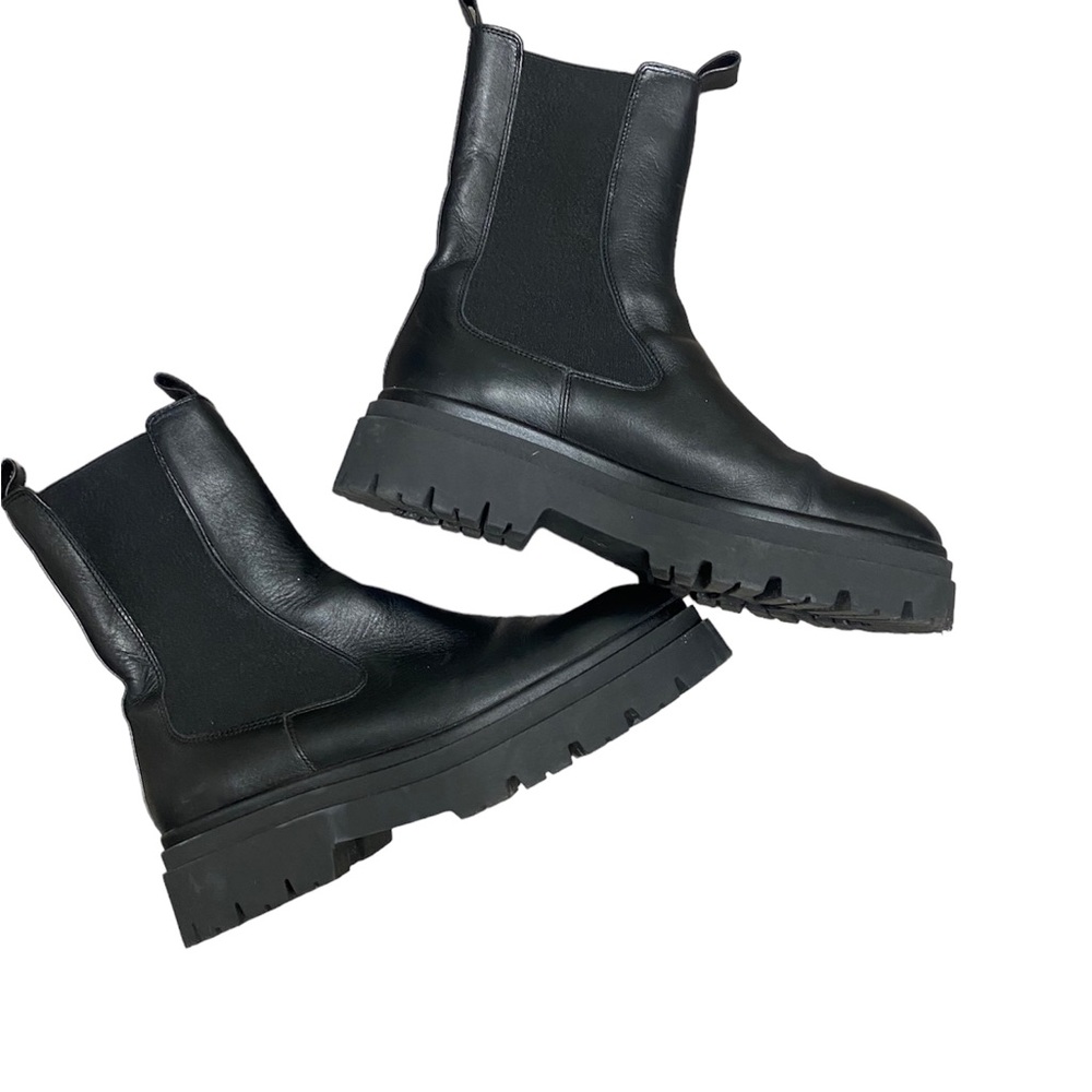Zara leather black boots size 8.5